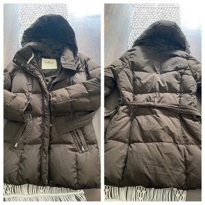 Hollister puffer jacket